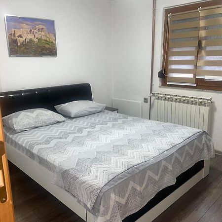 Apartmani Vesto Μπάνια Λούκα Εξωτερικό φωτογραφία