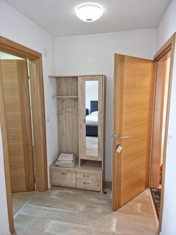 Apartmani Vesto Μπάνια Λούκα Εξωτερικό φωτογραφία