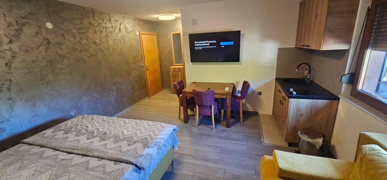 Apartmani Vesto Μπάνια Λούκα Εξωτερικό φωτογραφία