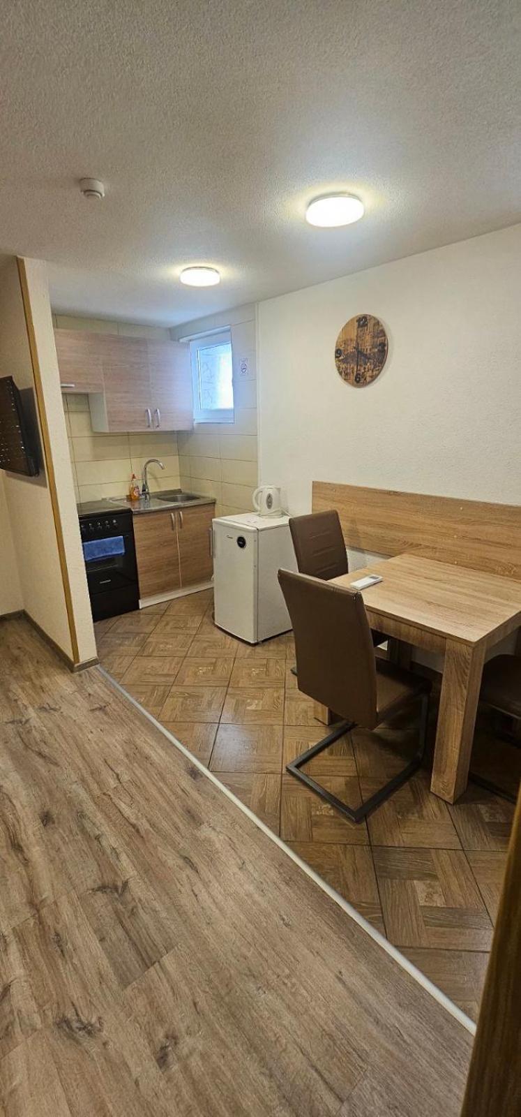 Apartmani Vesto Μπάνια Λούκα Εξωτερικό φωτογραφία