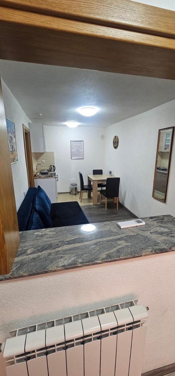 Apartmani Vesto Μπάνια Λούκα Εξωτερικό φωτογραφία