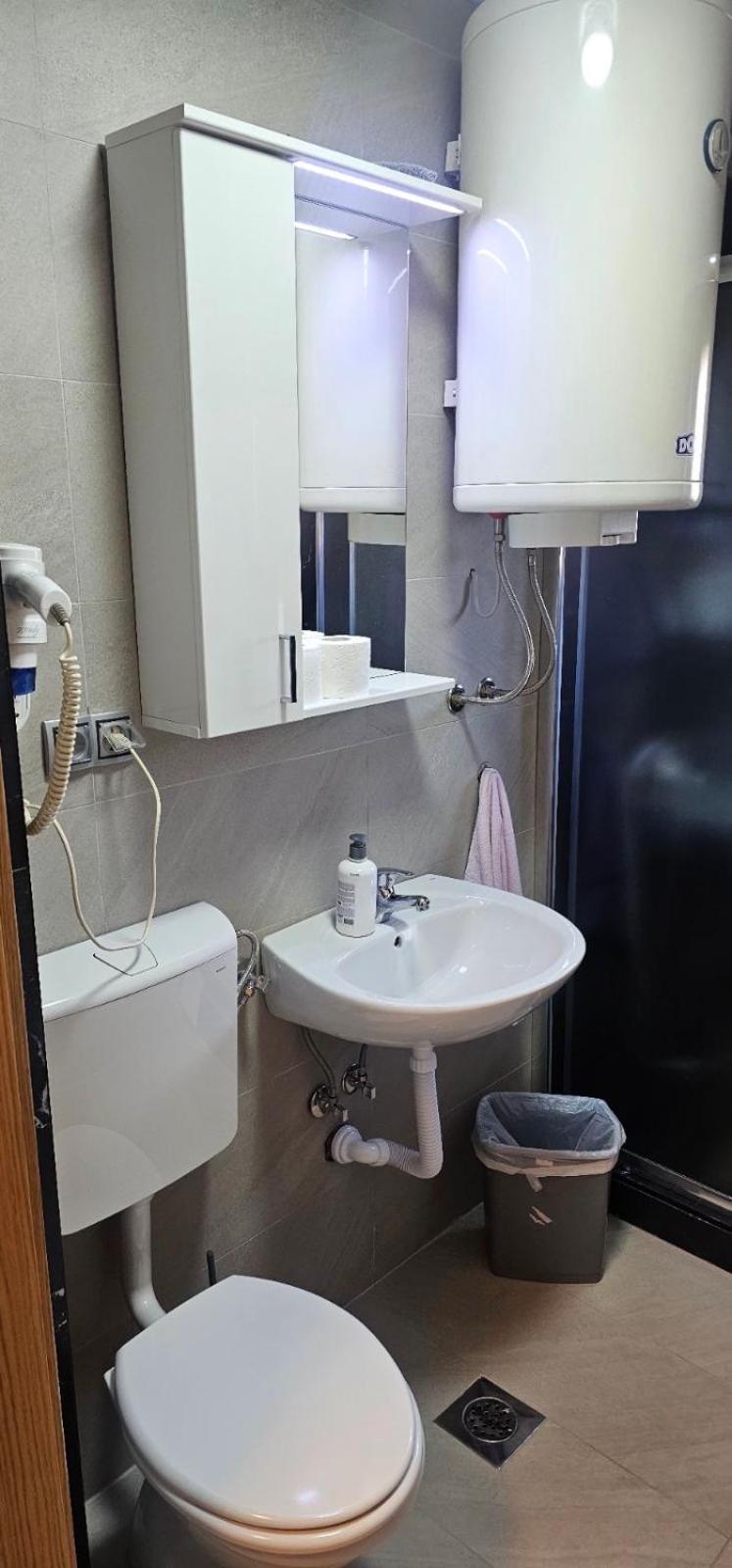 Apartmani Vesto Μπάνια Λούκα Εξωτερικό φωτογραφία