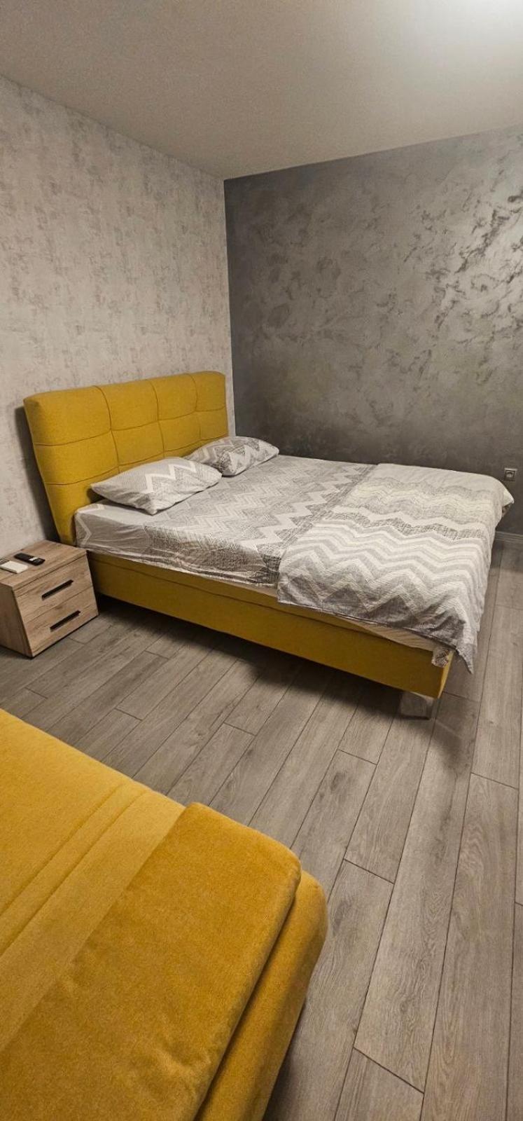 Apartmani Vesto Μπάνια Λούκα Εξωτερικό φωτογραφία